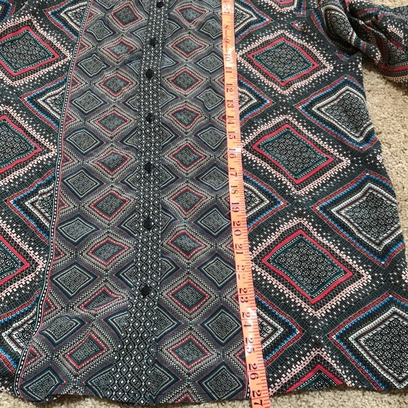 TOLANI size M black printed silk long sleeve Top - Picture 6 of 8